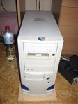 fotka PC AMD Athlon XP 2000+, 768 RAM, GeForce 7600GS, 120GB Seagate, ASUS deska